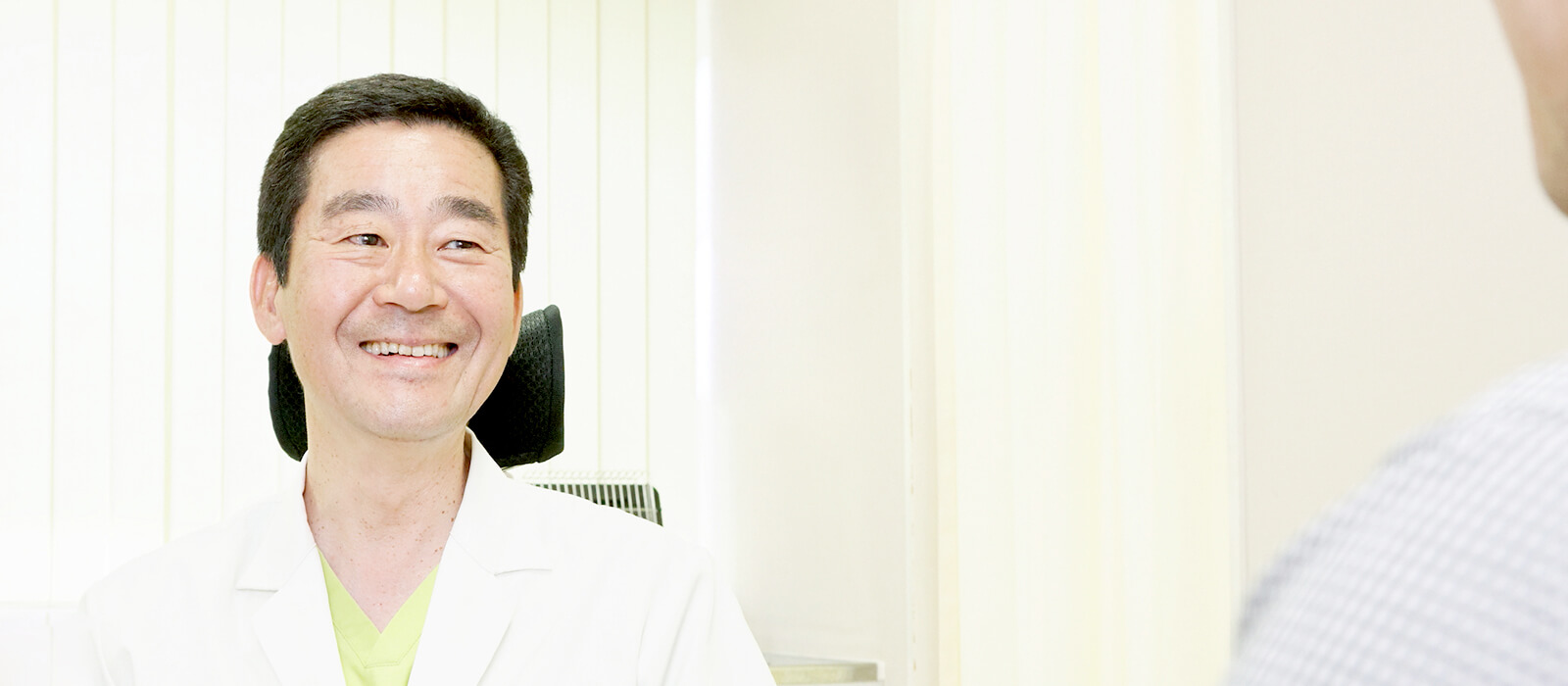 ただ一筋患者さんの笑顔のために丁寧でわかりやすい治療説明を行い、患者さんが納得し満足していただける 診療を心がけています。