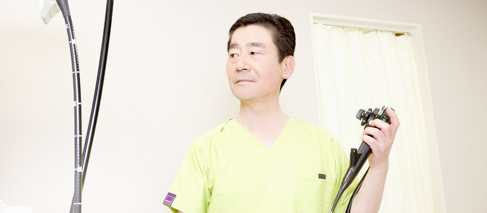 ただ一筋患者さんの笑顔のために丁寧でわかりやすい治療説明を行い、患者さんが納得し満足していただける 診療を心がけています。